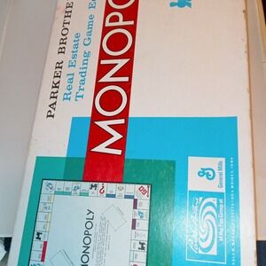 Vintage 1961 Monopoly game great condition